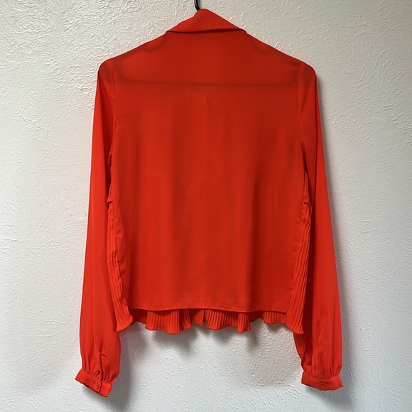 Fun blouse - Picture 3 of 3